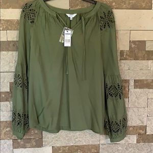 Crown & Ivy blouse